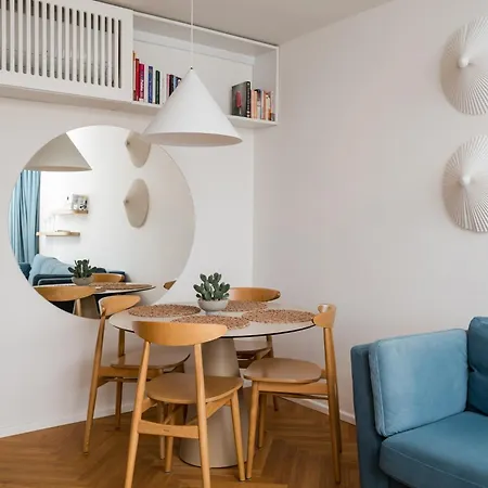 Solec Powiśle Deluxe By Bookinghost *